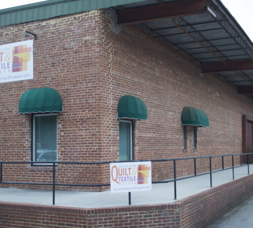 Photo of the exterior of the Southeastern Quilt and Textile Museum