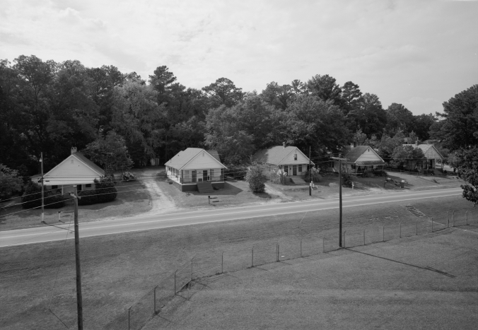 Photo of three Stark Mill Houses