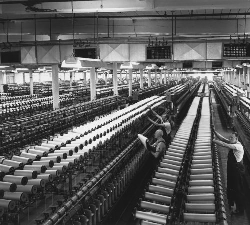Photo of a Mill's spool room
